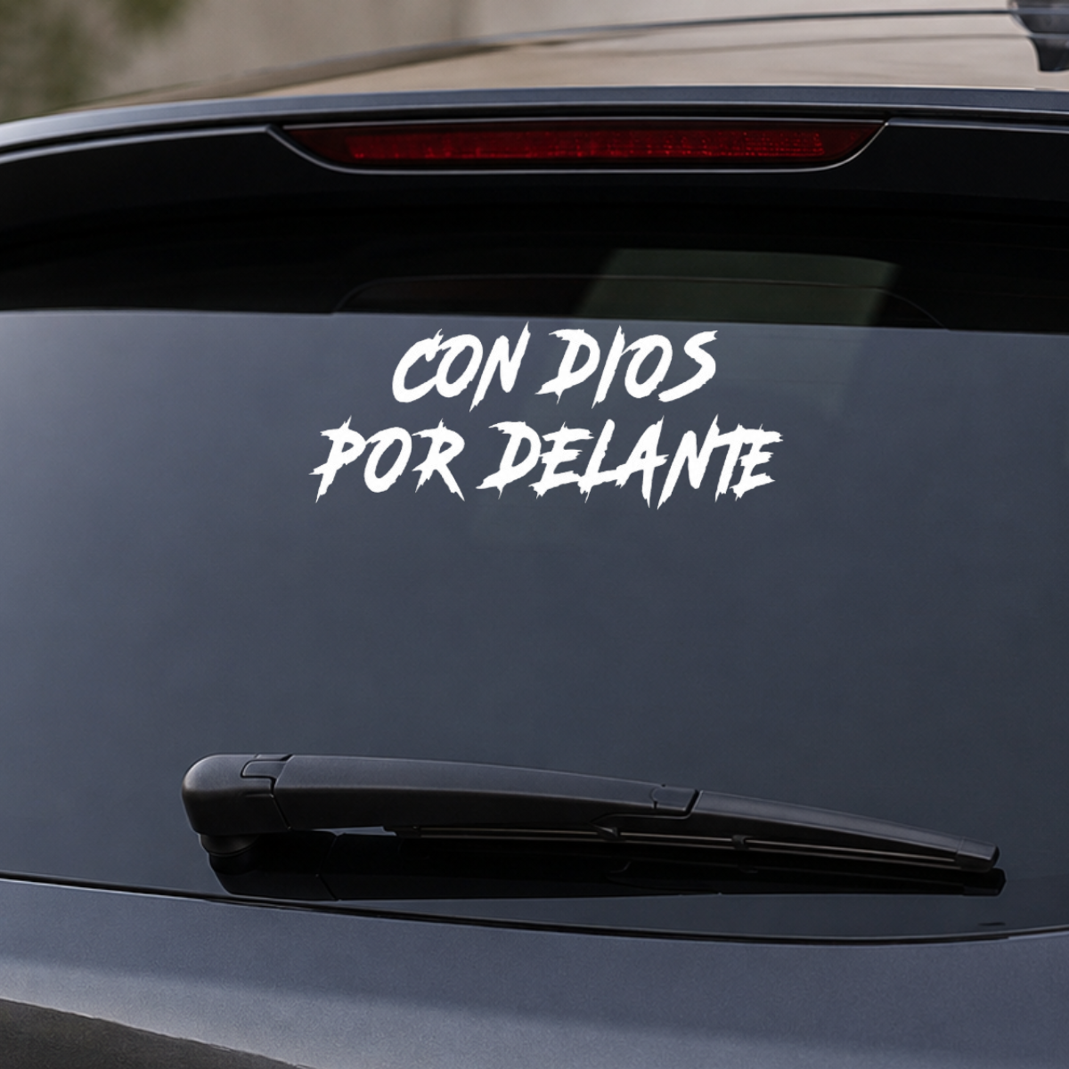 Calcomanía “Con Dios Por Delante” – Vinil de Corte 20 x 7.5 cm